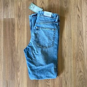 H&M size 6 women’s straight leg jeans